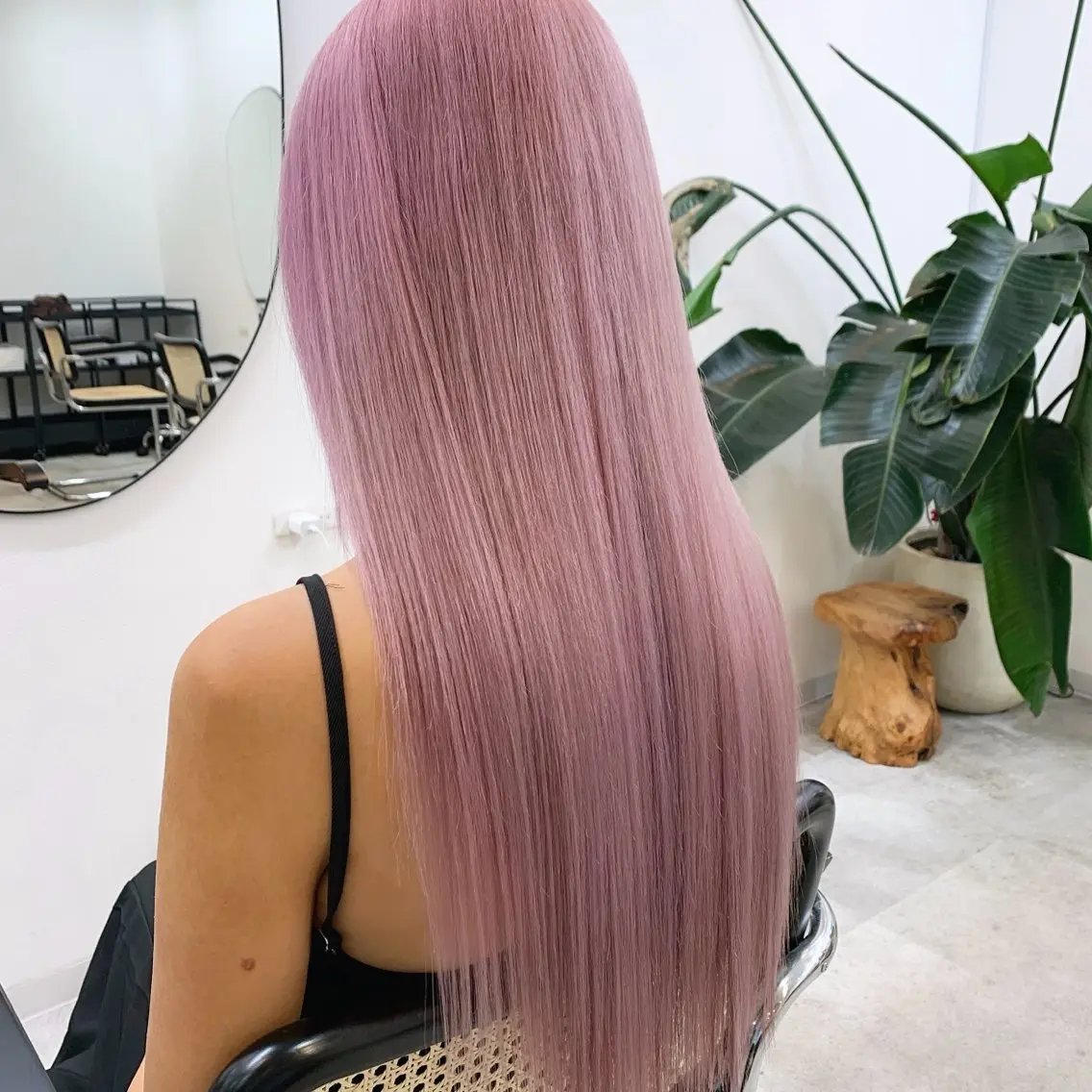 ロング カラー ヘアアレンジ ピンクカラー ホワイトピンク ヘアカラー トリートメント ヘアセット 渋谷🩶ハイトーン 🩶FUMUのヘアスタイル
