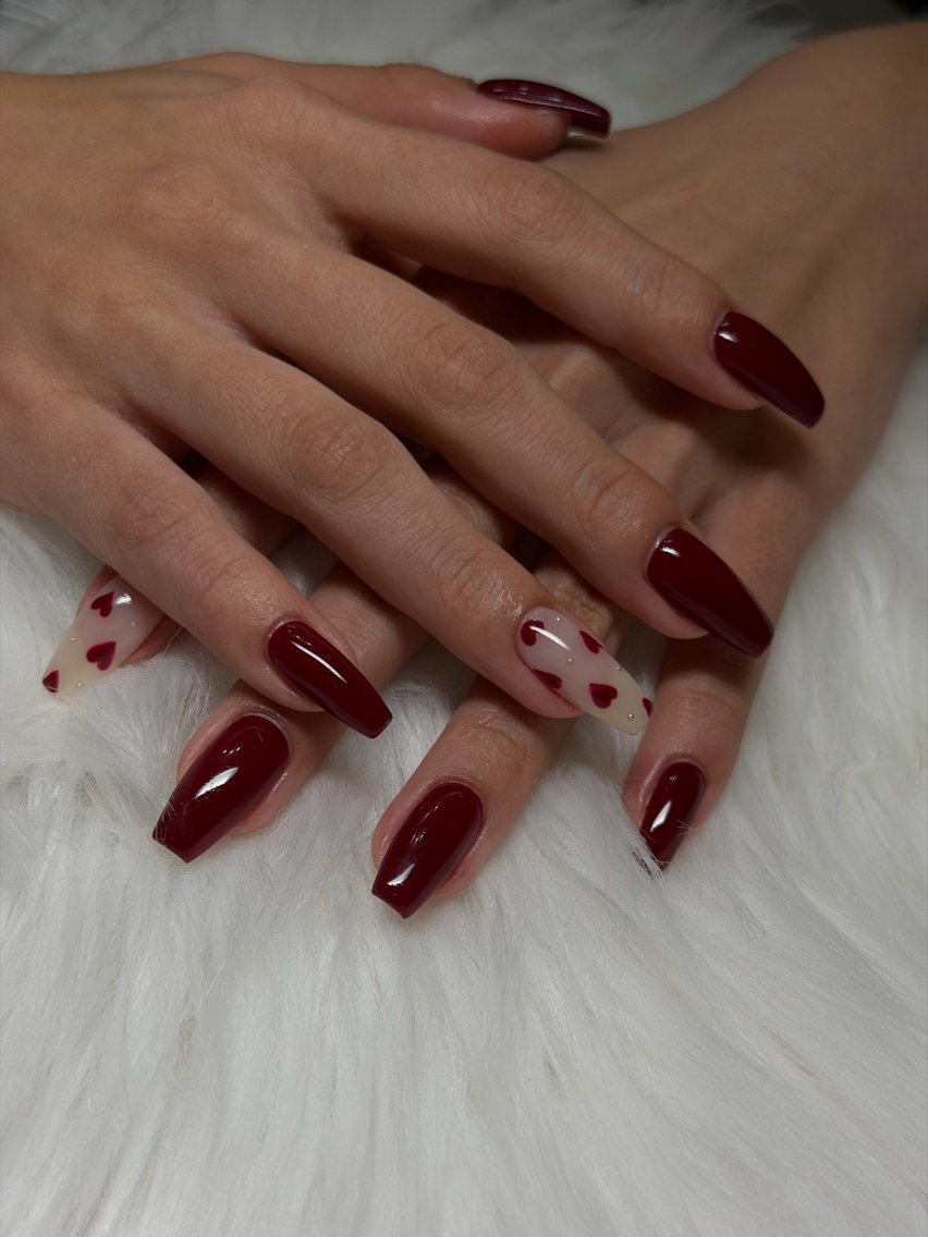 ネイル ハンドネイル フットネイル with hues AYAのネイルデザイン