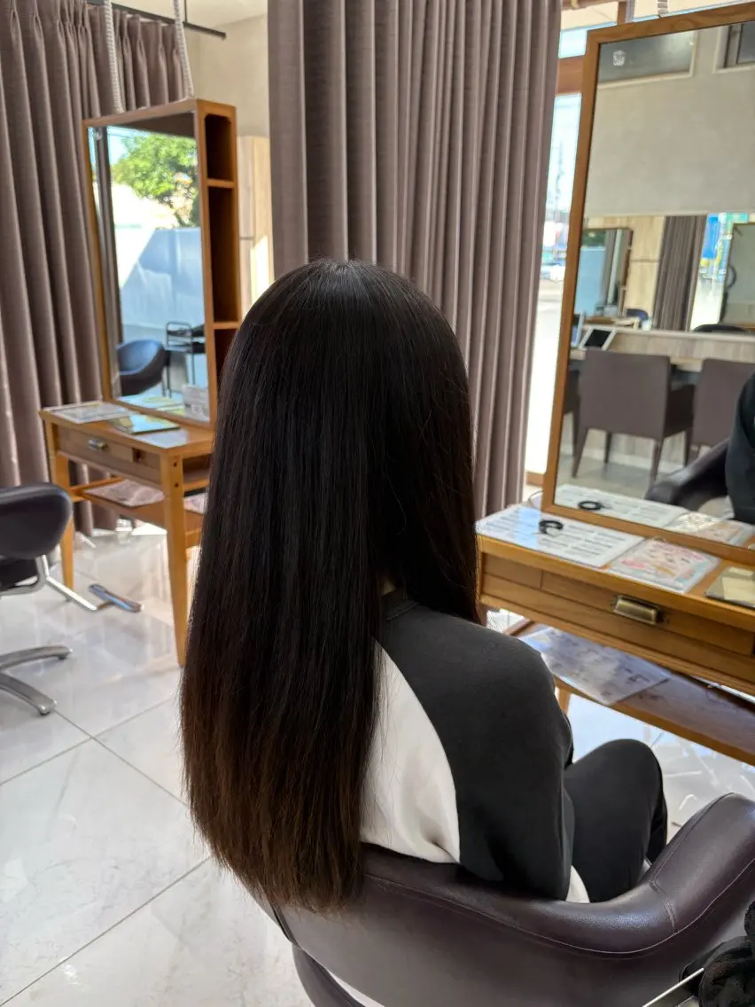 ロング GRANDEUR ryuのヘアスタイル