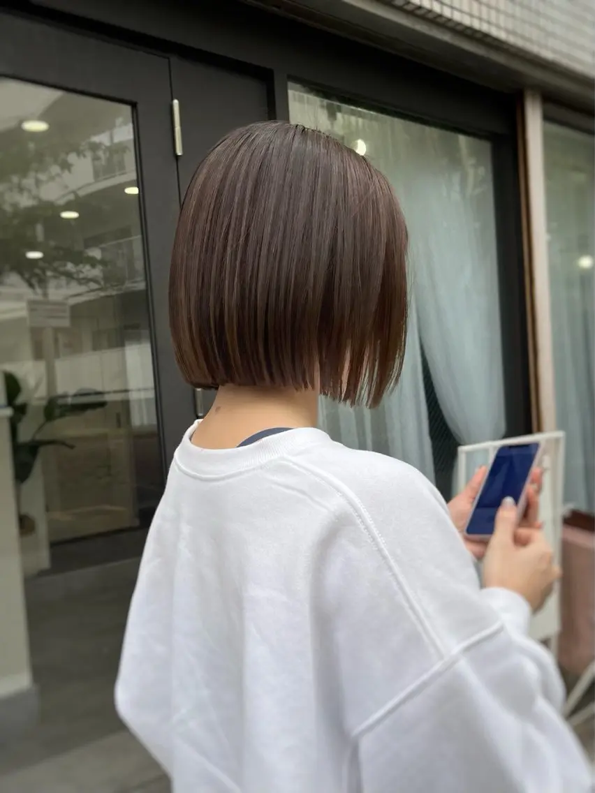 ショート カラー 下石怜子/レイヤー/ 透明感カラーのヘアスタイル