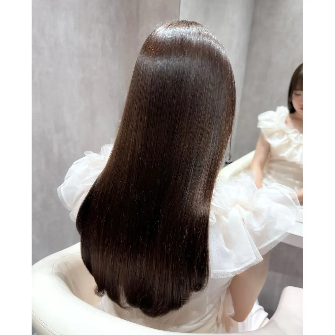 ロング カラー ブリーチ ヘアカラー トリートメント miyu /トレンド カラー×艶髪のヘアスタイル
