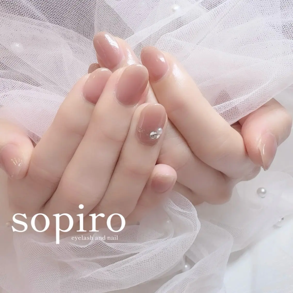 🎀【hand】モデル  simpleデザイン  アート2本の写真