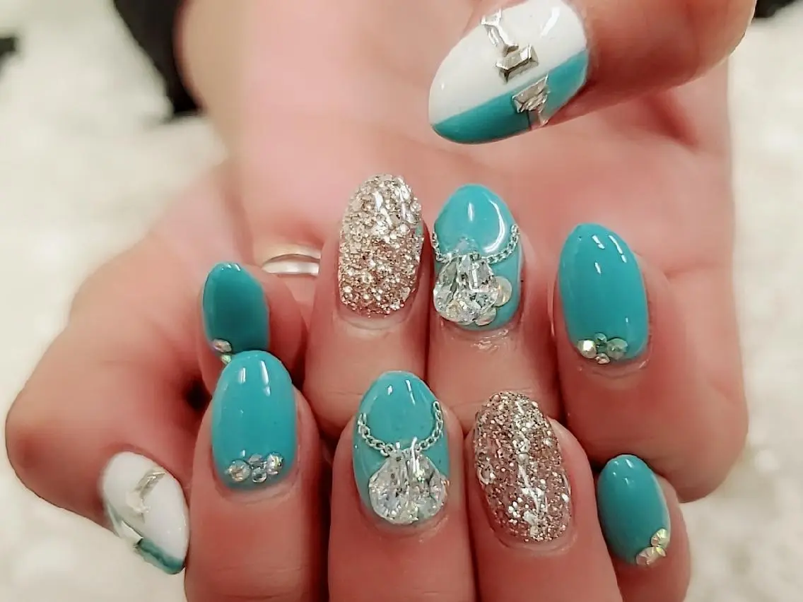 ミディアム ネイル アートネイル mamo nailのネイルデザイン