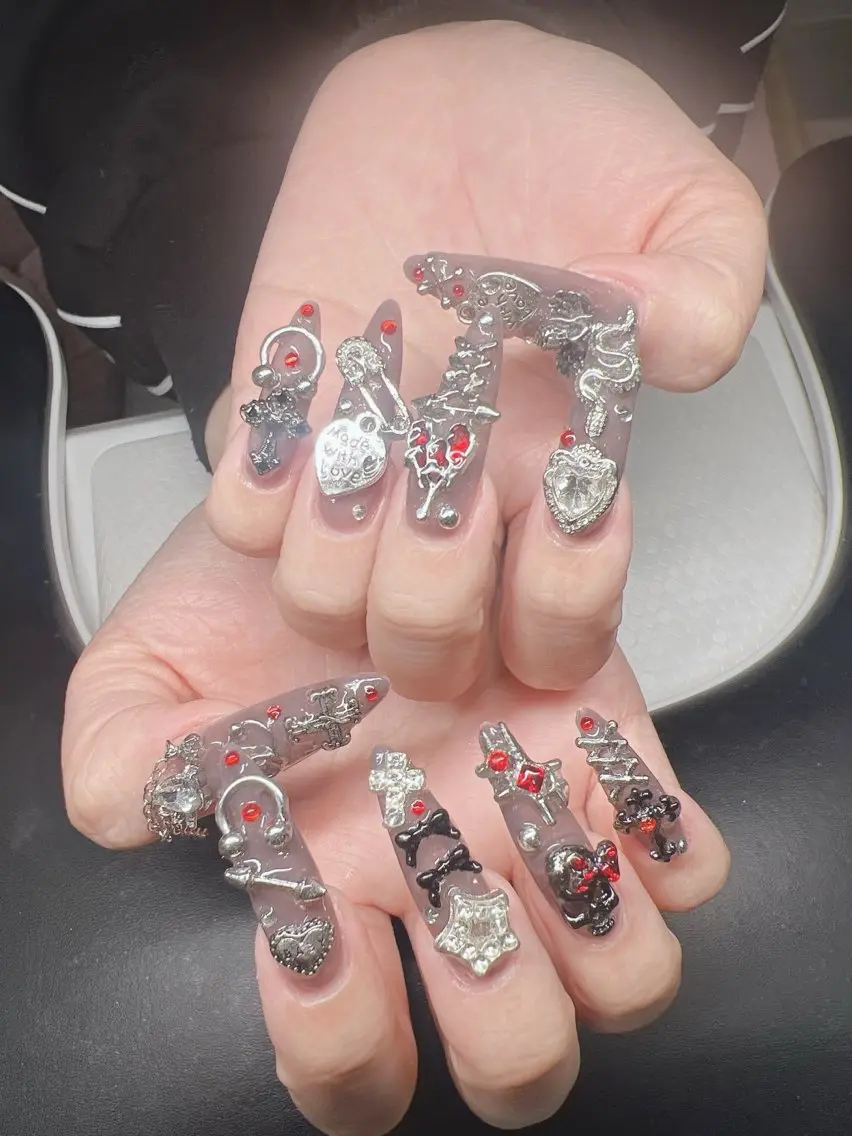 ネイル ハンドネイル Lee Nails チップ長さだし専門店のネイルデザイン