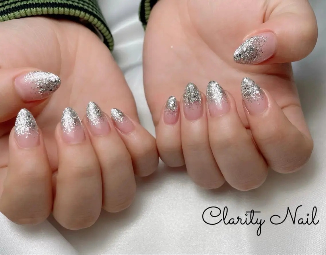 ネイル グラデーション ラメ(グリッター) ラメグラデーション ハンドネイル Clarity Nailのネイルデザイン
