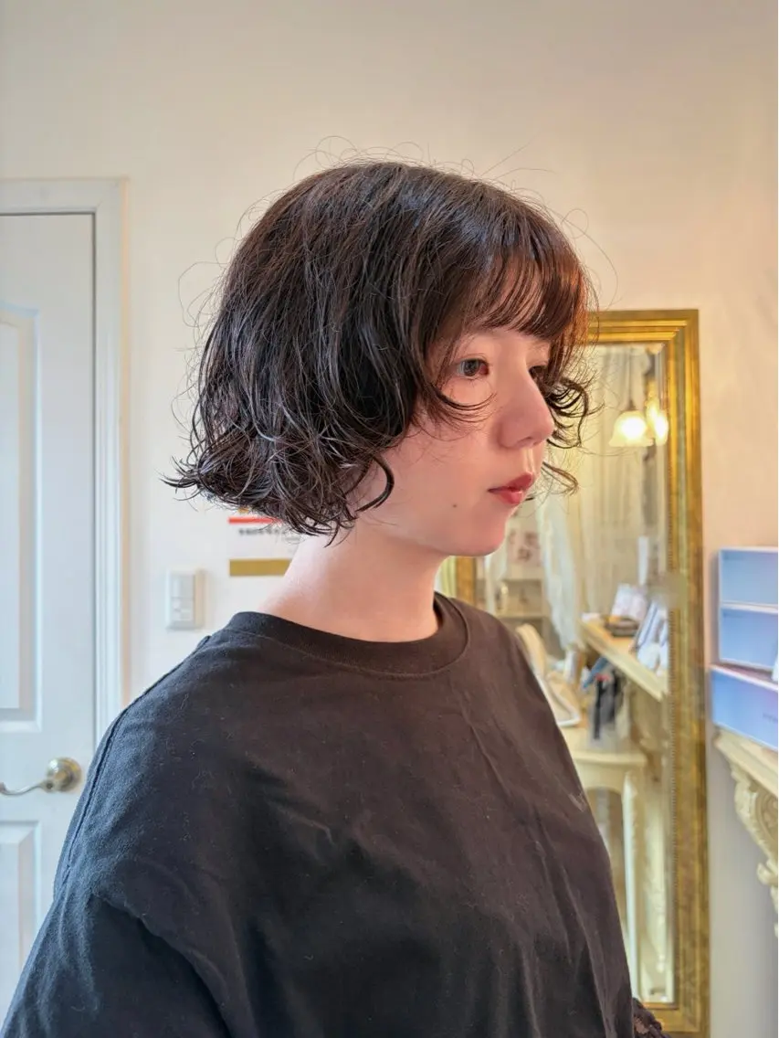 カラー 小林 真誉のヘアスタイル