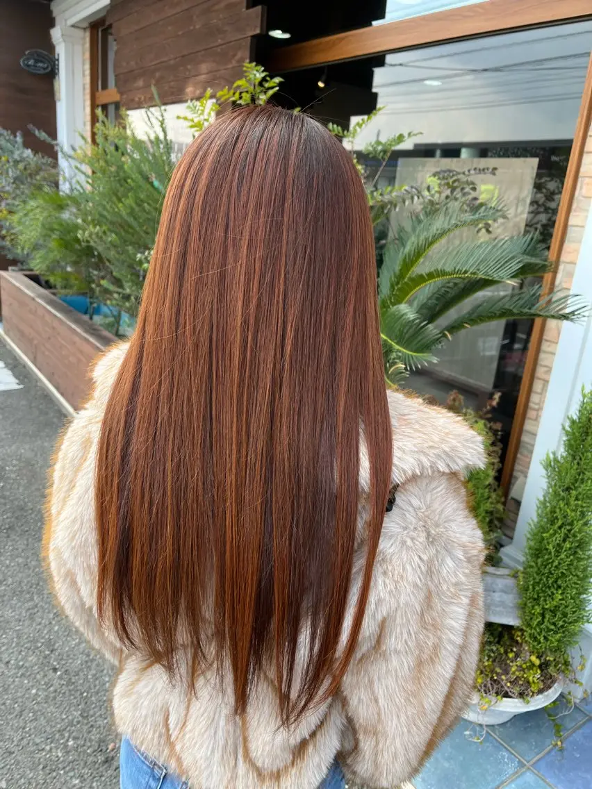 ロング カラー ブラウンカラー オレンジ オレンジブラウン 髪質改善 トリートメント ヘアカラー タナカ ヒナのヘアスタイル
