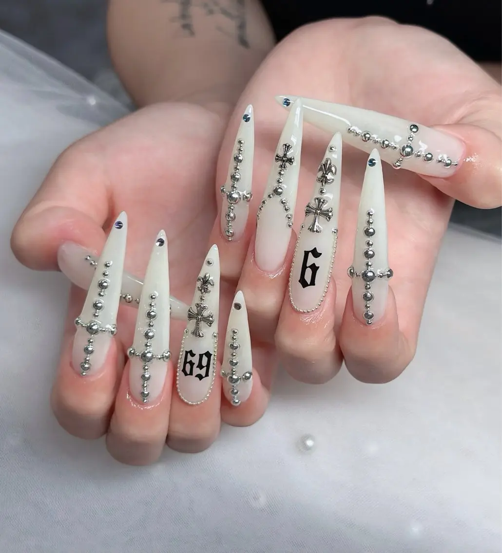 ネイル ハート キラキラネイル リボン ハンドネイル キノコ H.babynailのネイルデザイン