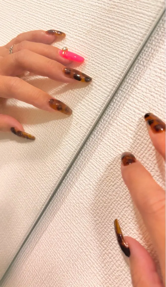ネイル べっ甲ネイル Lino nailのネイルデザイン