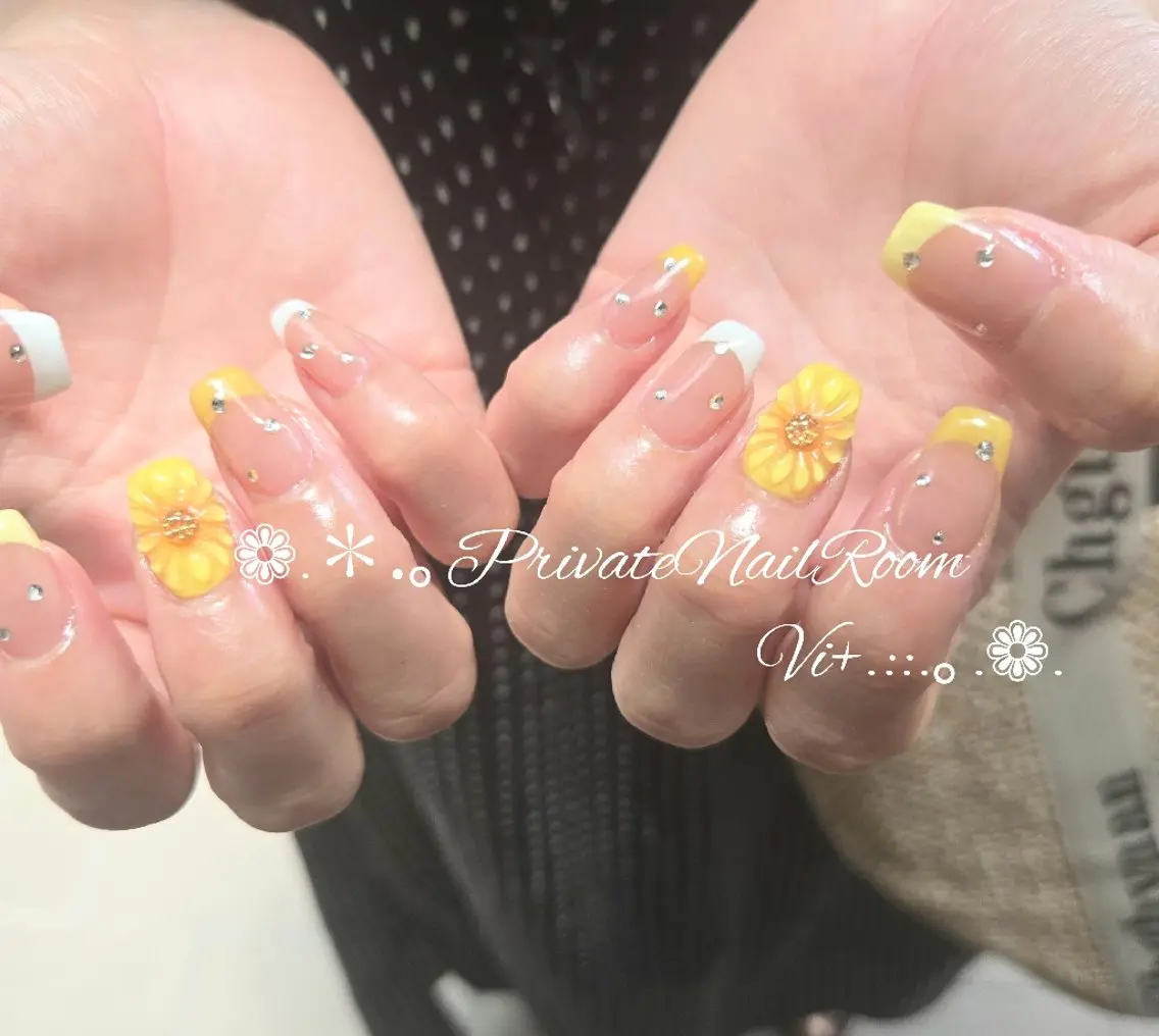 ネイル ハンドネイル Nail Room Vi+のネイルデザイン