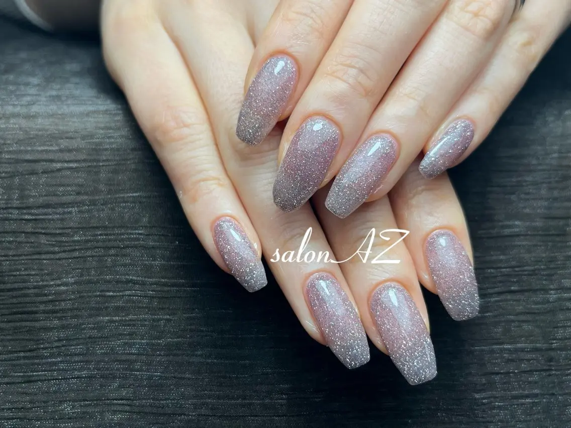 ネイル 桜ネイル 長さ出し フットネイル フレンチネイル ジェルネイル salon AZのネイルデザイン