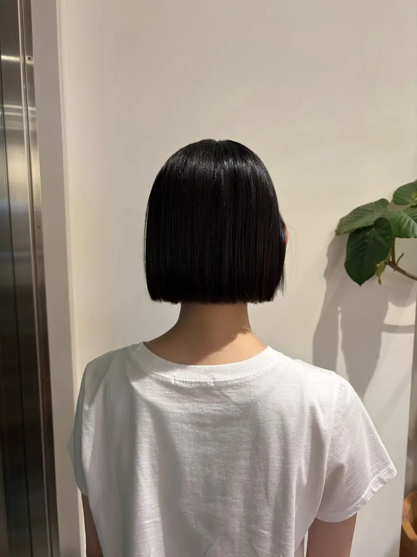 ショート ボブ 佃 風子のヘアスタイル