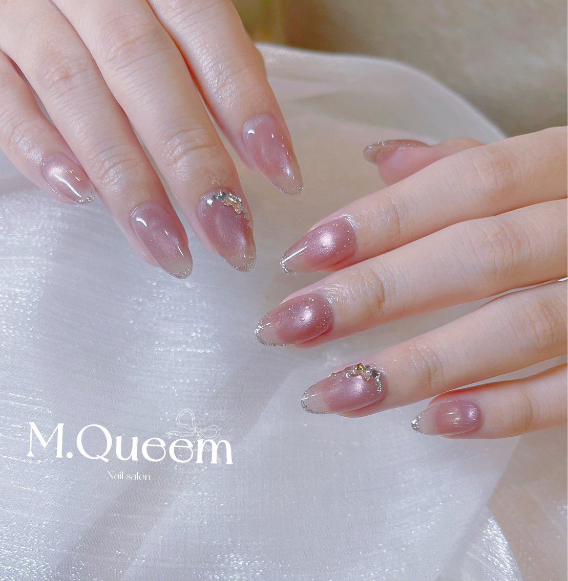 ネイル M.Queenネイル サロン天神今泉店のネイルデザイン