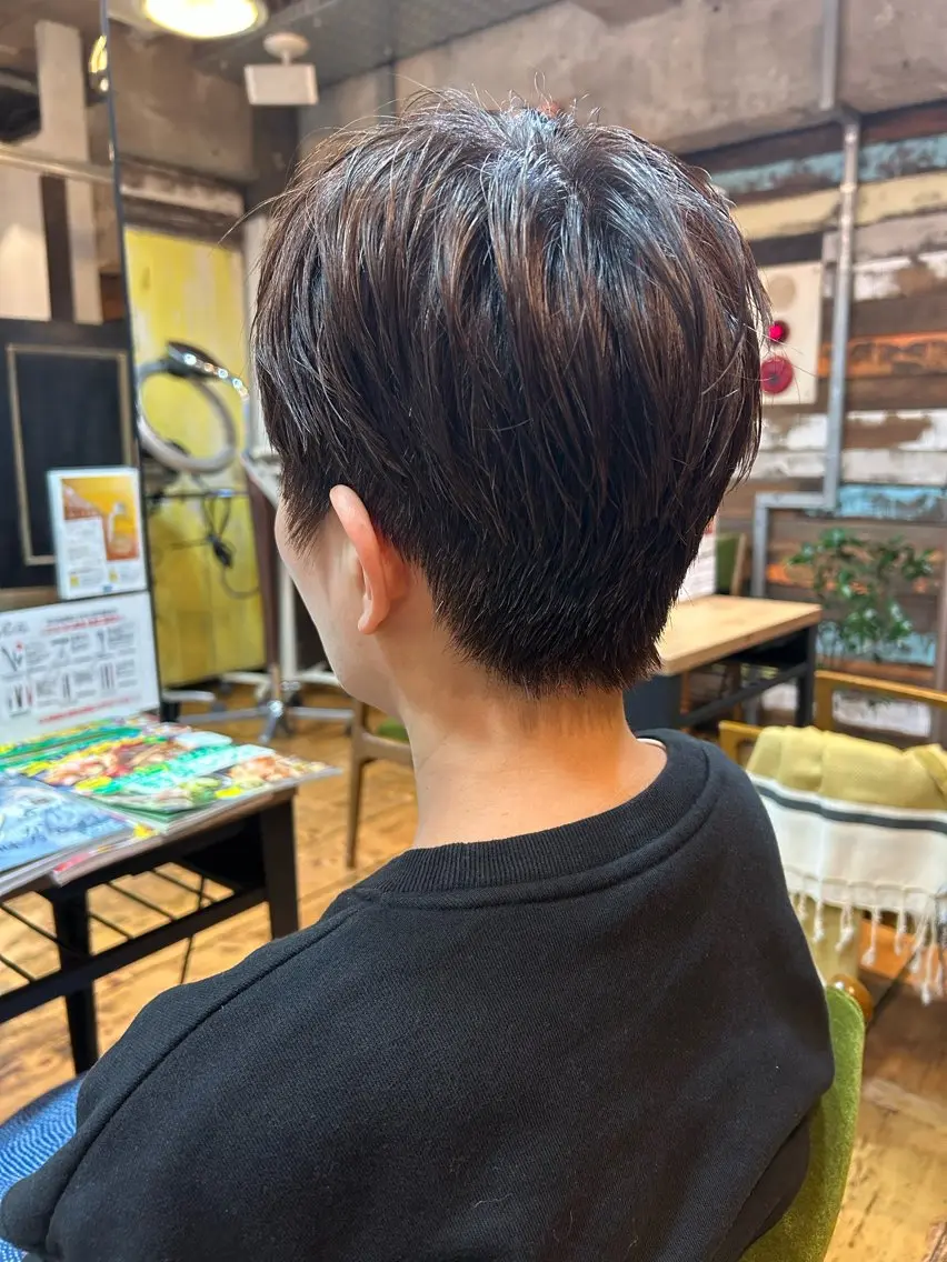 ショート 三浦義久/仙台/ レイヤーカットのヘアスタイル