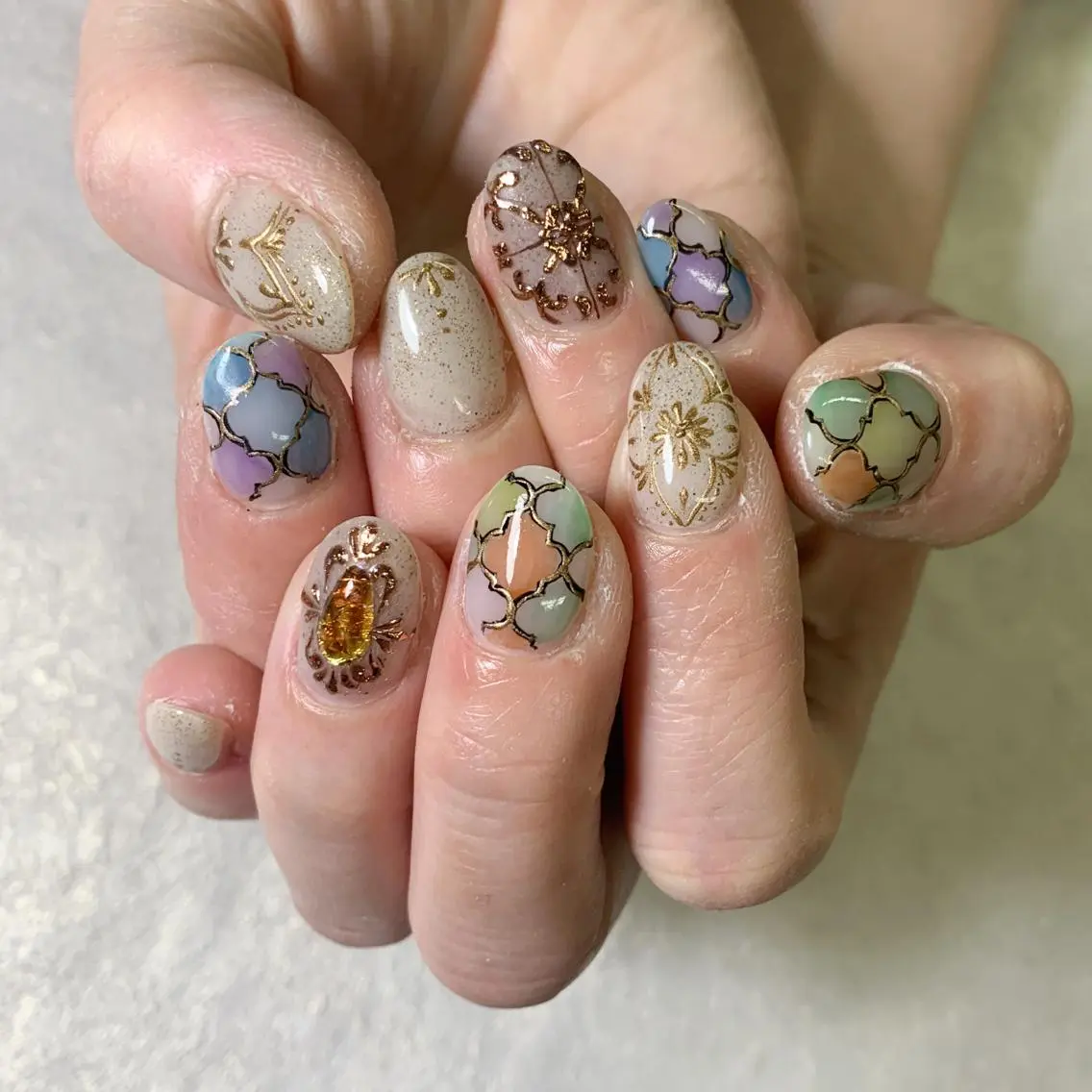 ネイル ハンドネイル FIORITURA aiのネイルデザイン