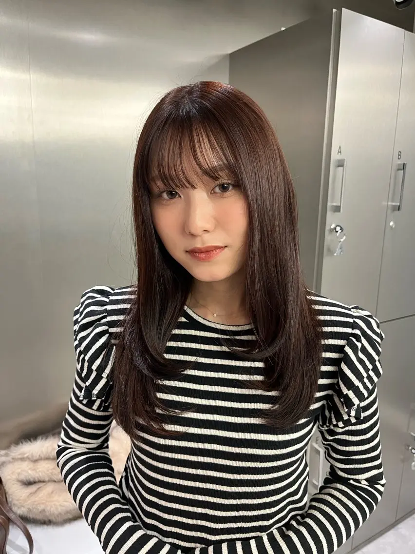 ロング カラー ブラウンカラー ヘアカラー 柔らかカラー/地毛風 ストレート mikaのヘアスタイル