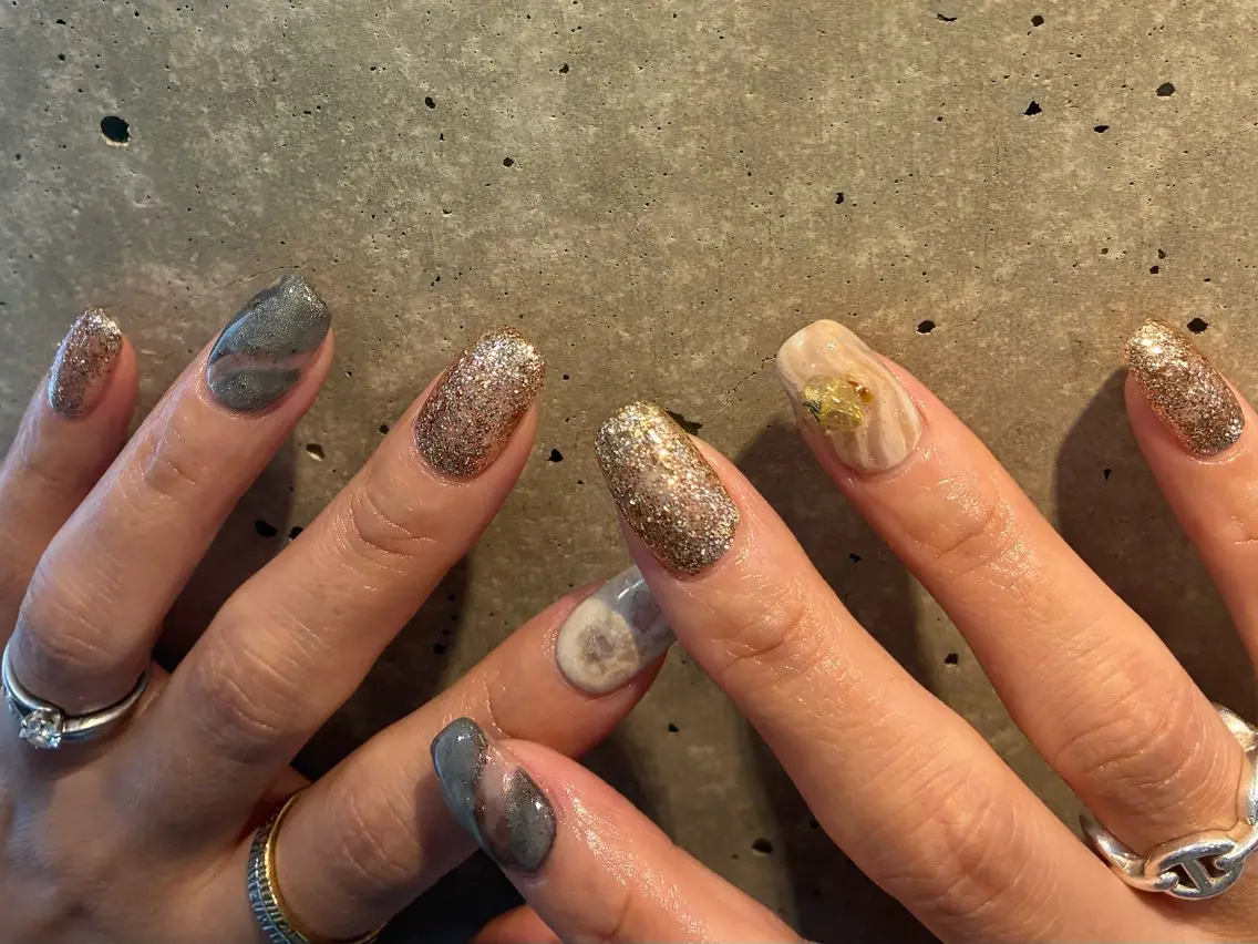 【Hand】ご新規様他店ソフトジェルオフ込み🦢ニュアンス10本アートの写真