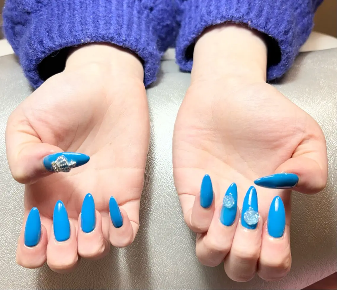ネイル ブルー ワンカラーネイル ハンドネイル ✨韓国✨nail salonLumieのネイルデザイン