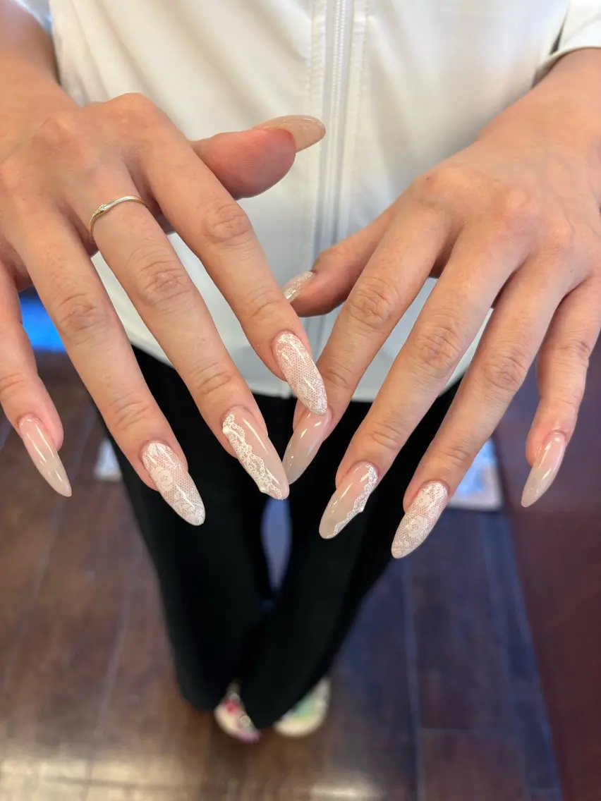 ネイル ハンドネイル AMI 美フォルムネイルのネイルデザイン