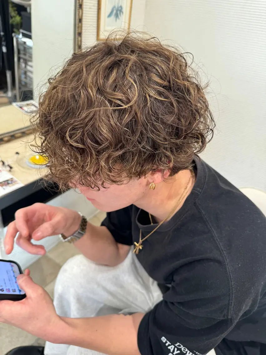 パーマ メンズ メンズパーマ カイ マコトのヘアスタイル
