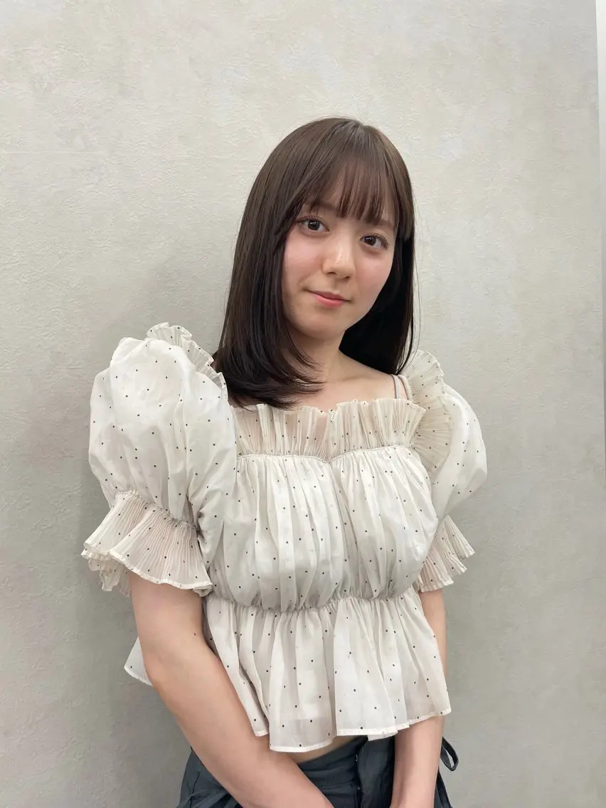セミロング カラー カット ヘアカラー トリートメント 🍐透明感カラー🍐 レイヤー/ベージュのヘアスタイル