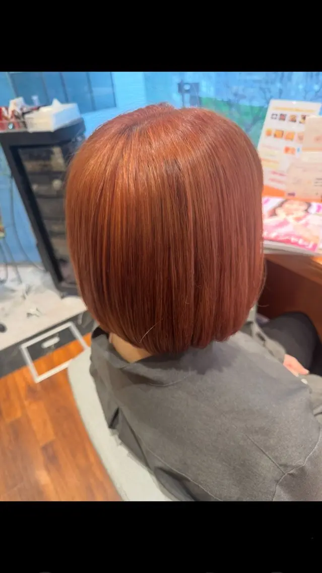 ミディアム カラー ブリーチ オレンジ ピンクカラー 川島 愛莉のヘアスタイル