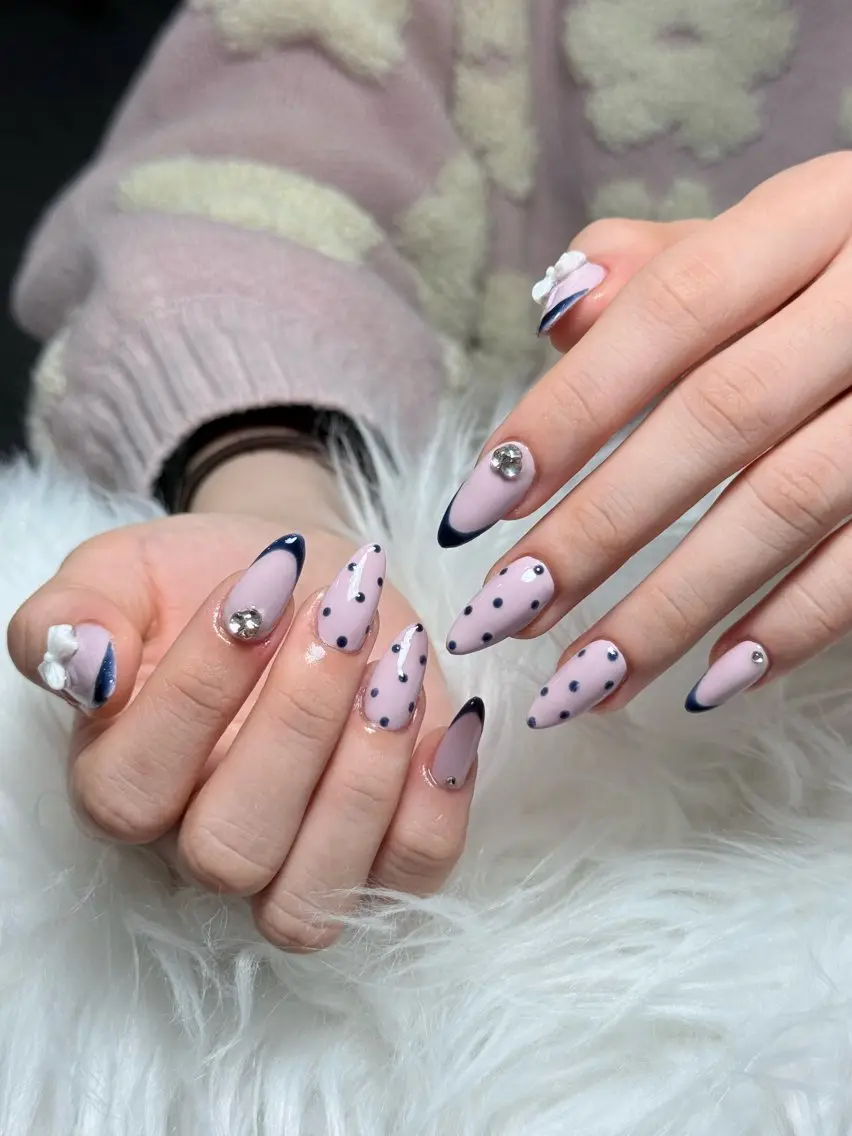 ネイル ボルドー チークネイル 長さ出し フレンチネイル ジェルネイル ハンドネイル VANI Belle Nailのネイルデザイン
