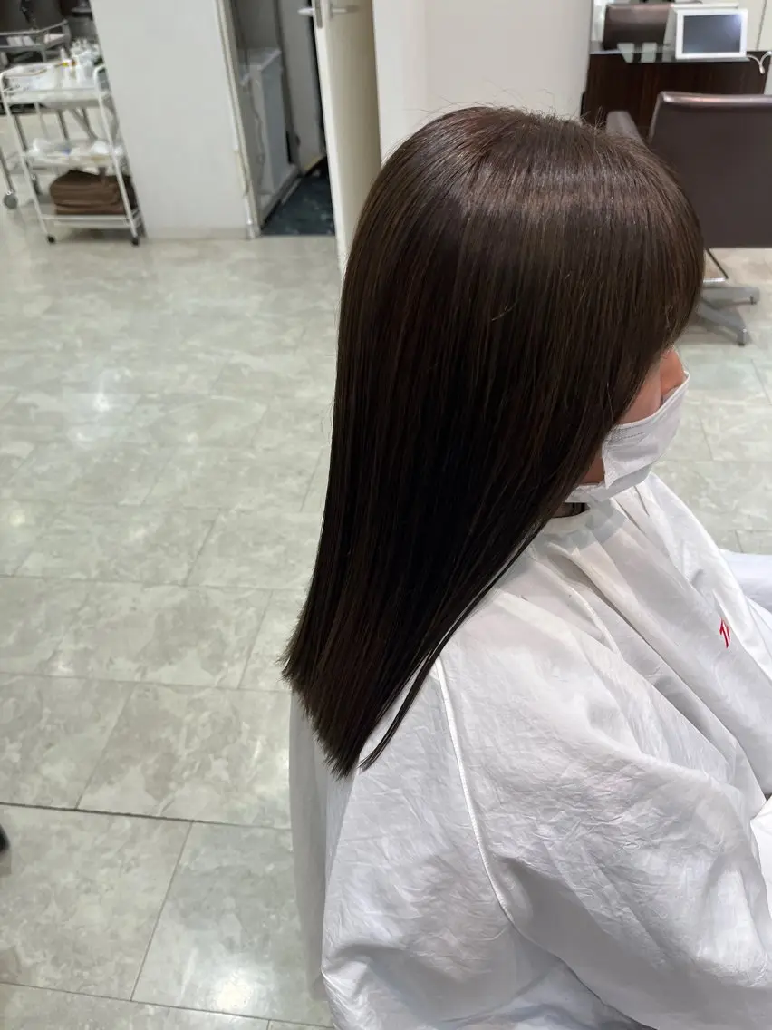セミロング 三平 拓未のヘアスタイル
