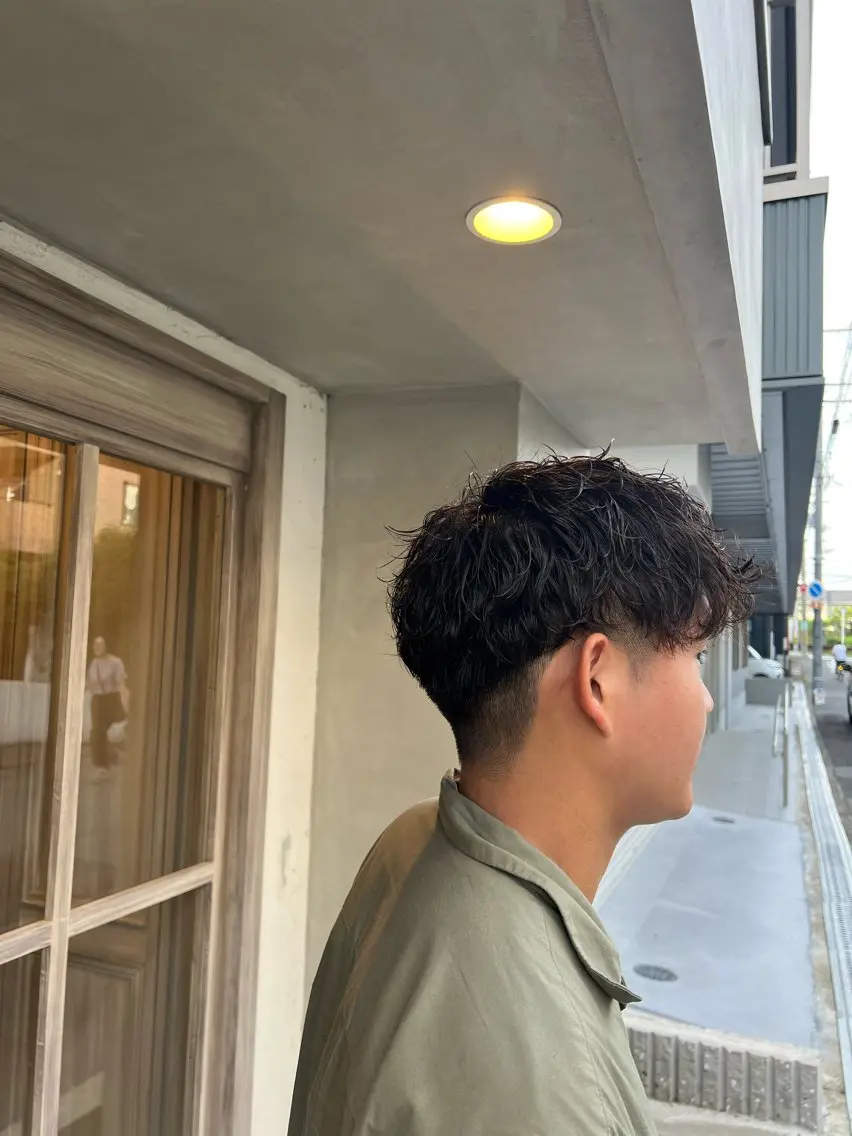 ショート パーマ メンズ カット パーマ ひがし はるなのヘアスタイル