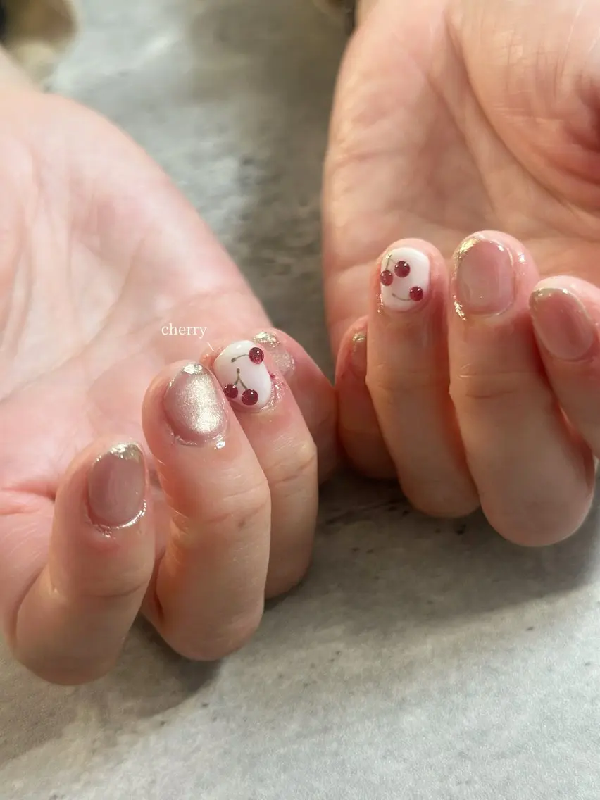 ネイル ハンドネイル One's Nail Roomのネイルデザイン