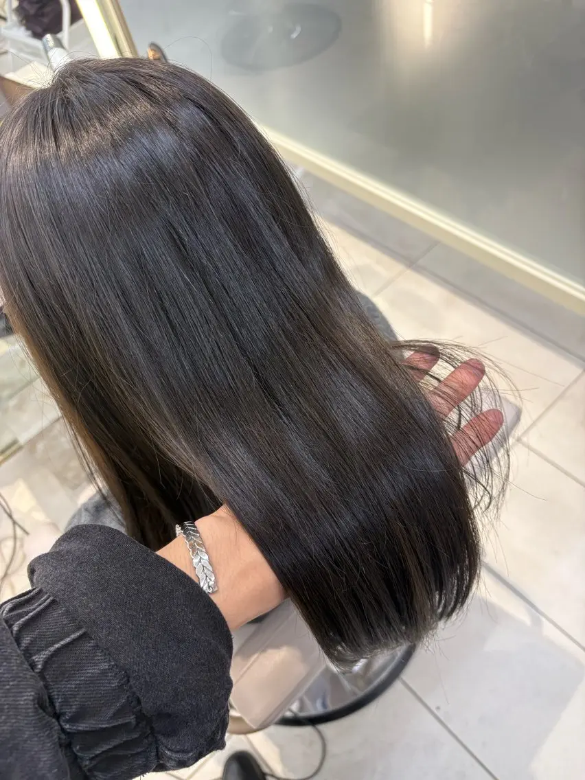 ロング カラー 透明感カラー🌈 sena✨のヘアスタイル