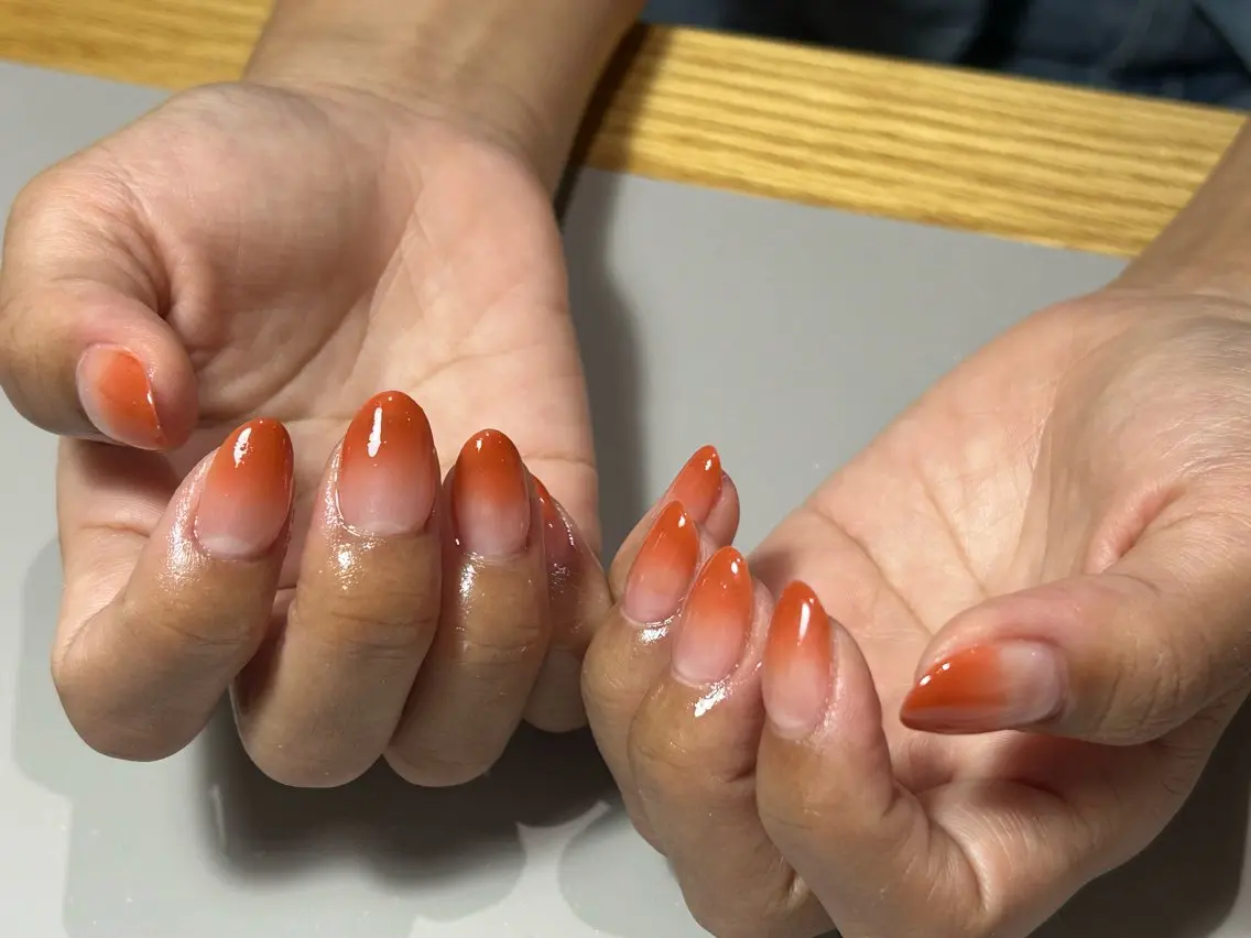 ネイル グラデーション ハンドネイル 茨木フィルイン持込可 Minaのネイルデザイン
