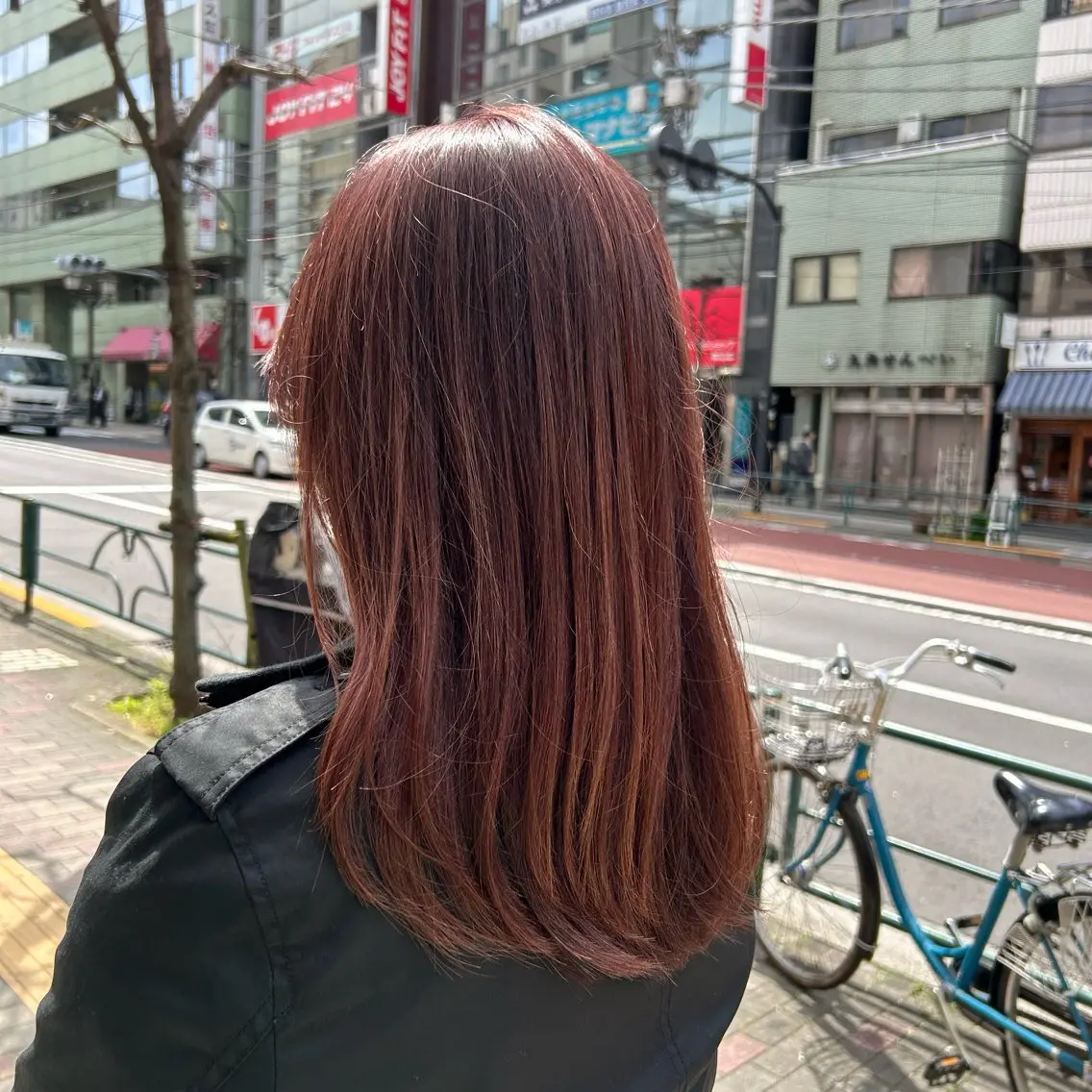ミディアム カラー カット ヘアカラー トリートメント 若狭 彩花のヘアスタイル