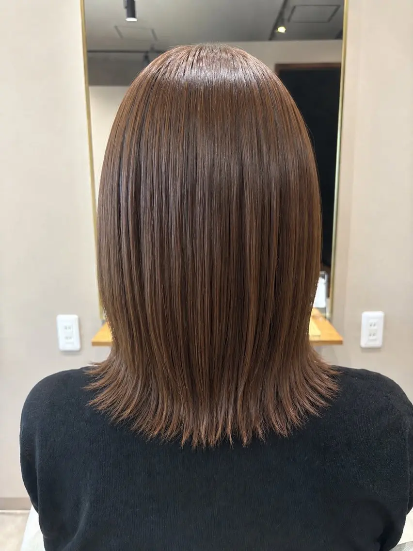 縮毛矯正 鏡原 実和のヘアスタイル