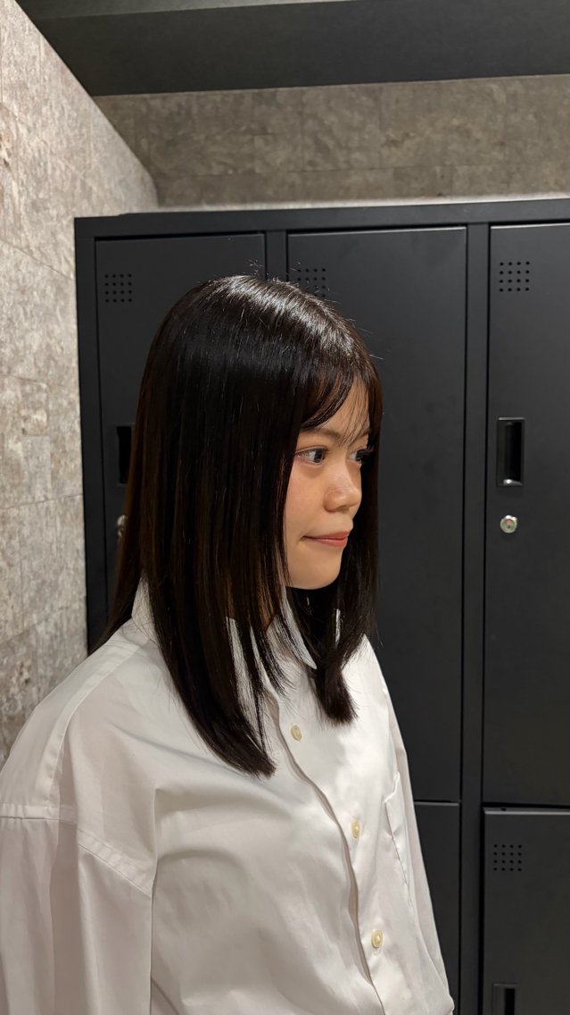 セミロング カラー karin /anheloのヘアスタイル