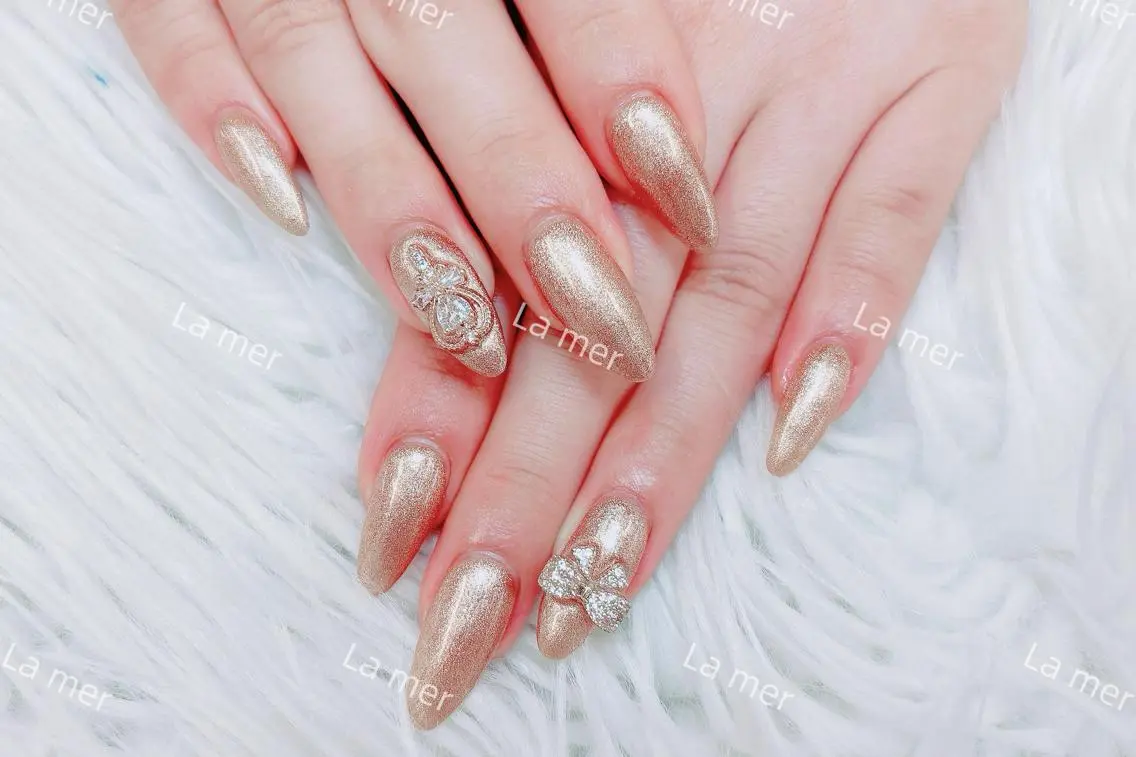 ネイル 🌻 Momoko_のネイルデザイン