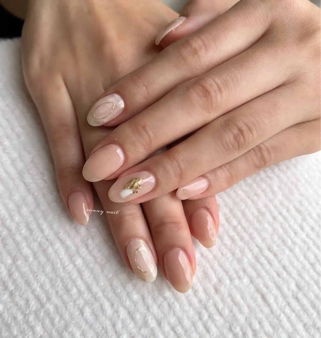 ネイル ジェルネイル ミラーネイル ニュアンスネイル パラジェル sunny nailのネイルデザイン