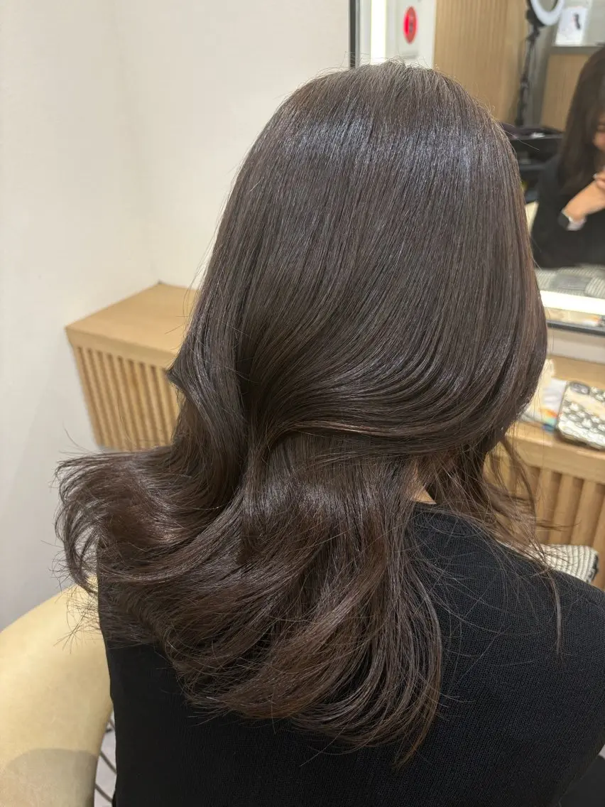 ロング カラー ヘアカラー YUI  透明感🌱 艶カラー🌿‬浦和のヘアスタイル
