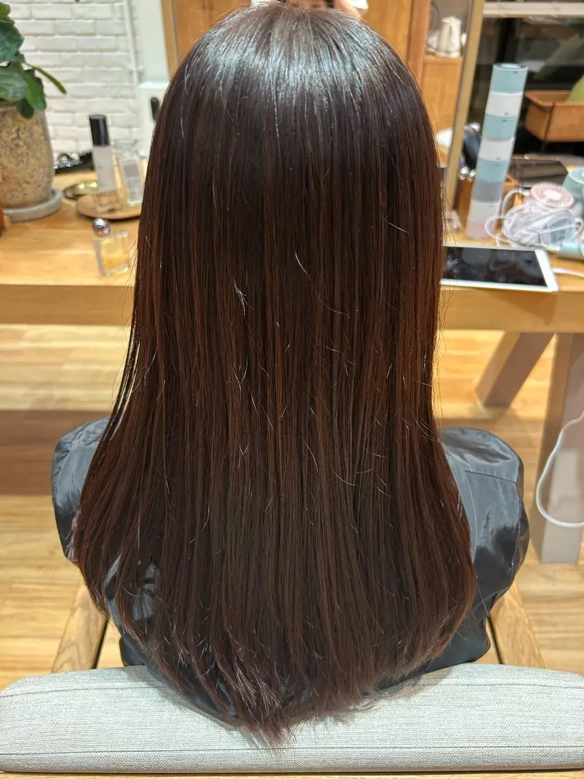 ロング カラー 佐藤 かののヘアスタイル