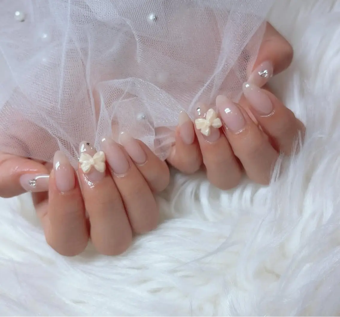 ネイル オーロラネイル クリアネイル フラッシュネイル ジェルネイル グラデーション ハンドネイル Amee Nail Salonのネイルデザイン