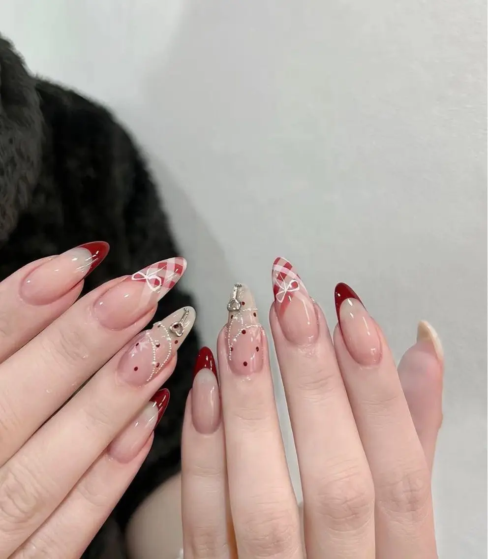 ネイル チークネイル フットネイル フレンチネイル グラデーション 韓国ネイル YUKI NAILのネイルデザイン
