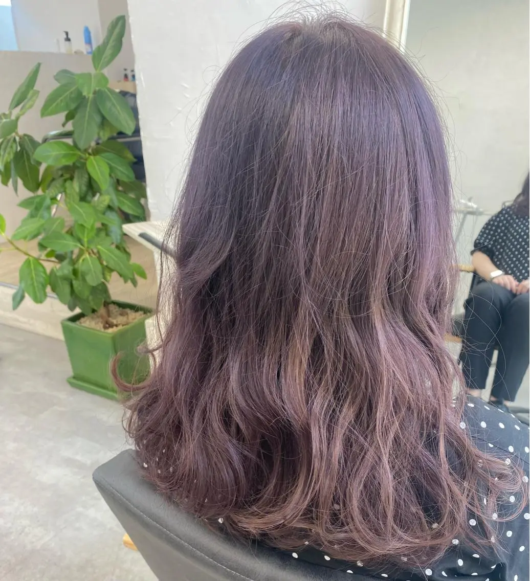 ロング カラー ラベンダーカラー ヘアカラー doc. 和田のヘアスタイル