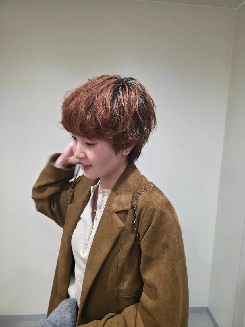 ショート カラー カット ヘアカラー トリートメント OMA　 カタギシのヘアスタイル