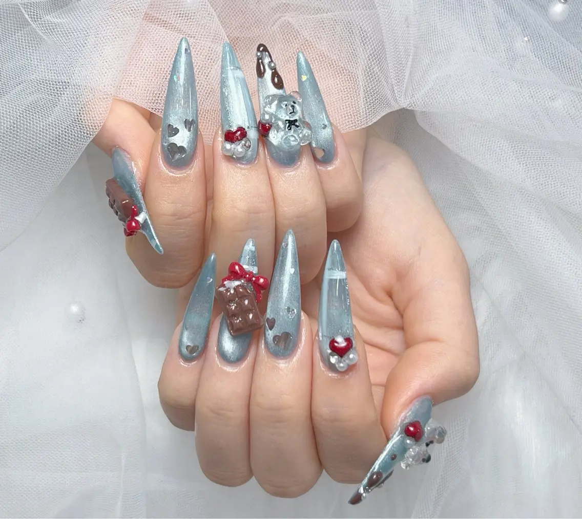 ネイル アートネイル オーロラネイル チークネイル 長さ出し フットネイル Miya _nailのネイルデザイン