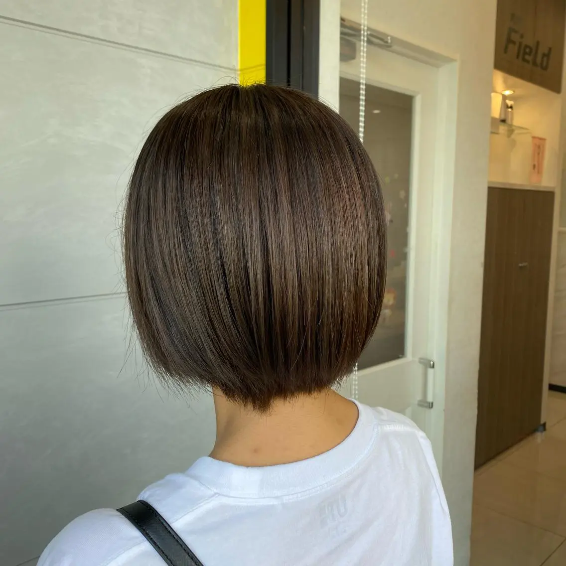 ショート ヘアカラー 天池 結衣のヘアスタイル