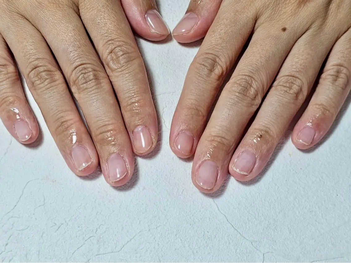 ネイル オーロラネイル クリアネイル フットネイル フレンチネイル ジェルネイル ハンドネイル mogunail &blowのネイルデザイン