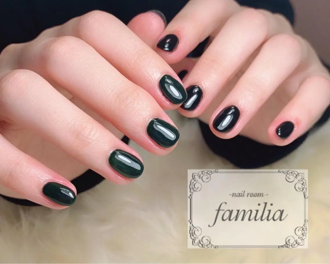 ネイル ハンドネイル -nailroom- familiaのネイルデザイン