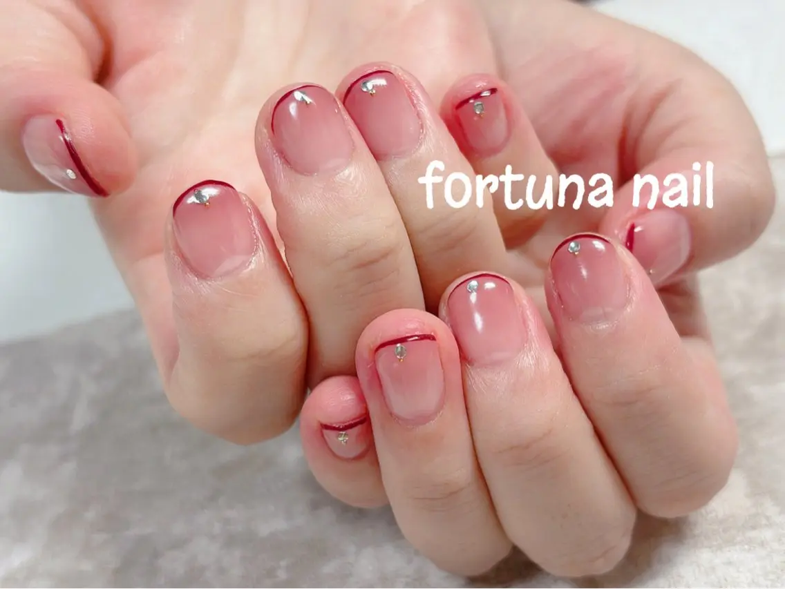 ネイル Nail •Head スパFortunaのネイルデザイン