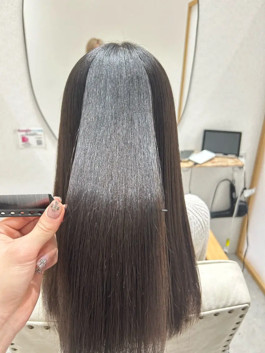 ロング カット ヘアカラー トリートメント ✨透明感カラー ✨カイトのヘアスタイル