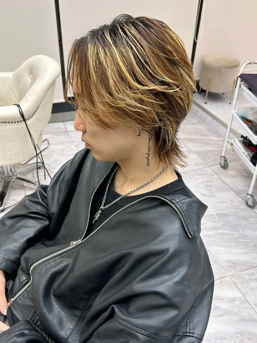 ミディアム カラー メンズ カット 岩城 滉成のヘアスタイル